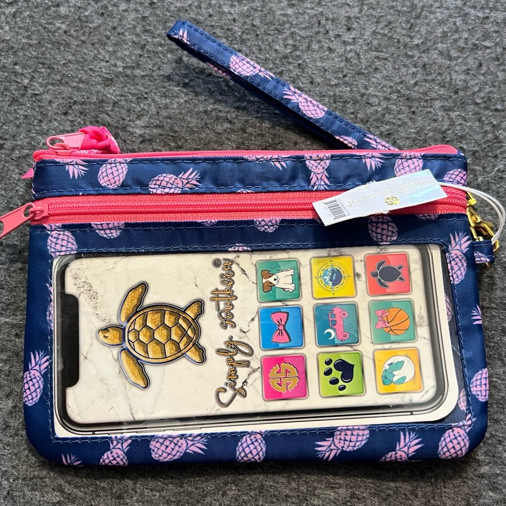 Simply Southern wallet‎